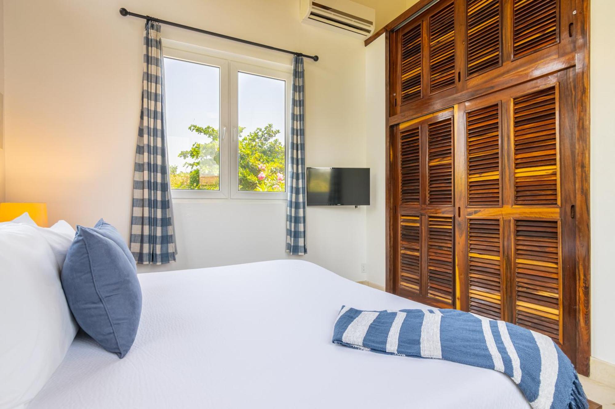 Belizean Cove Estates Luxury Beachfront Villa San Pedro  Bagian luar foto