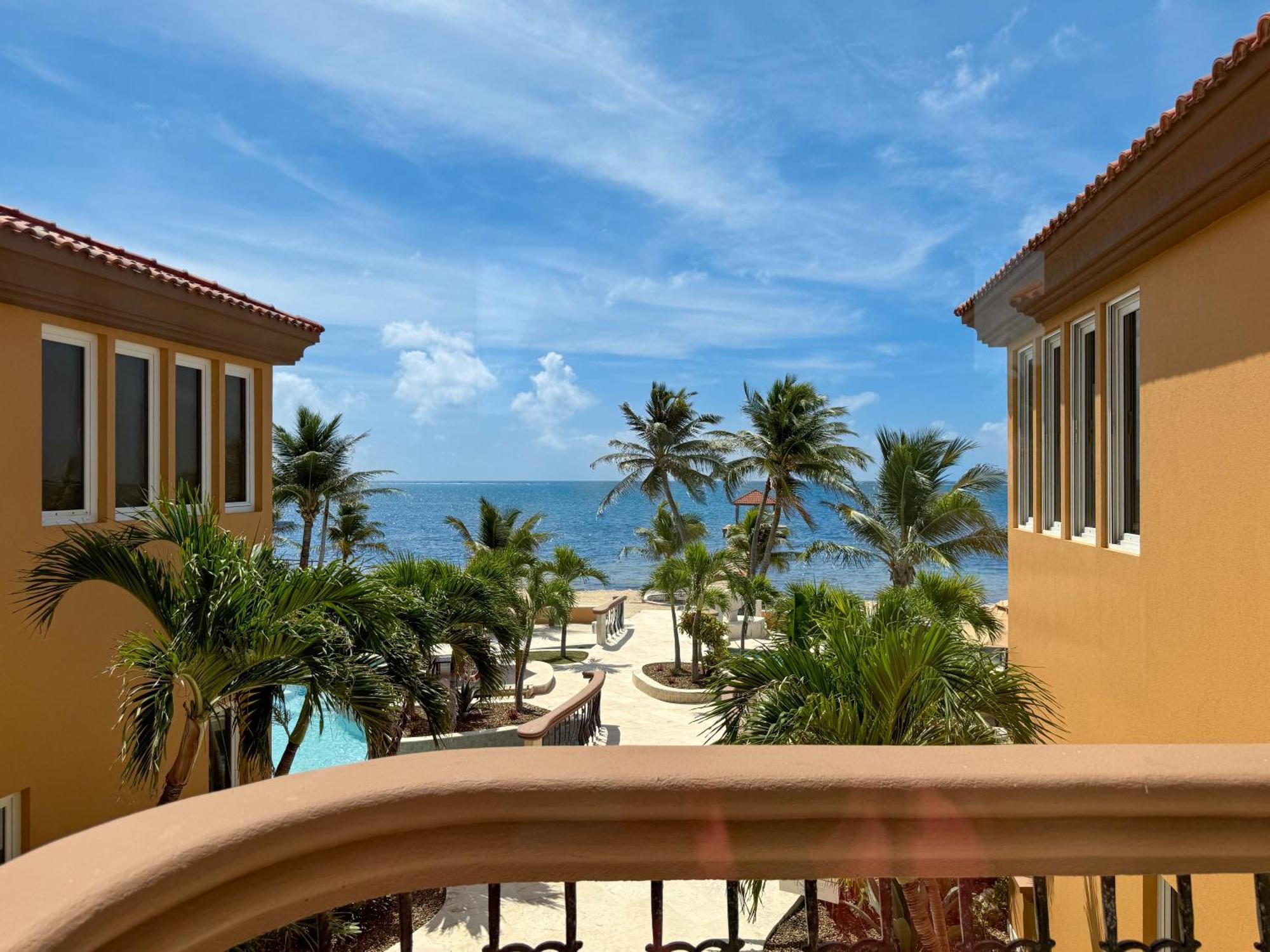 Belizean Cove Estates Luxury Beachfront Villa San Pedro  Bagian luar foto